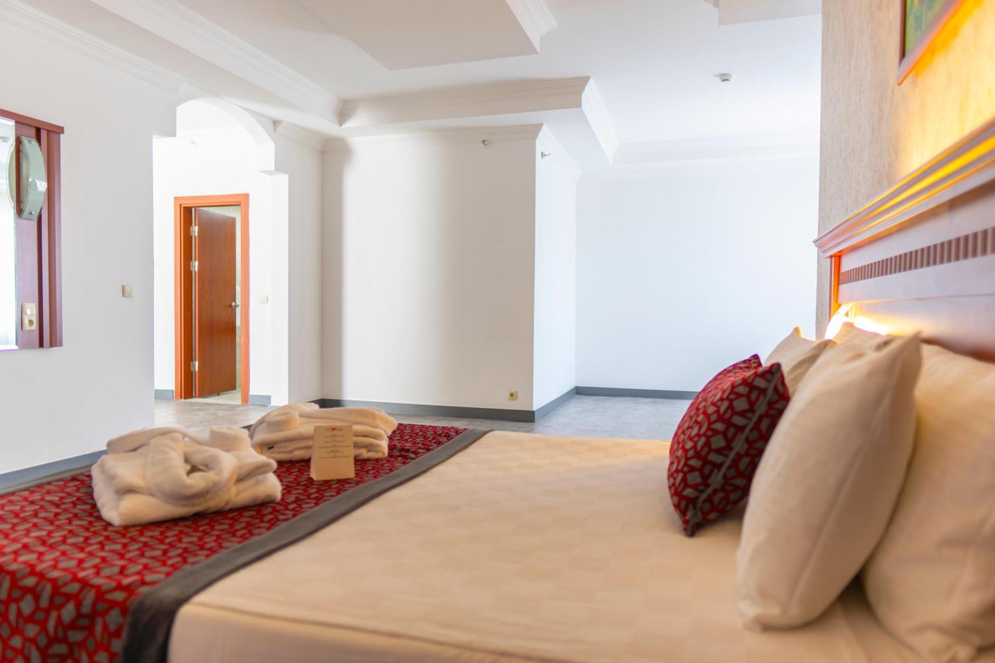 Casa Fora Beach Resort Cenger  Екстериор снимка