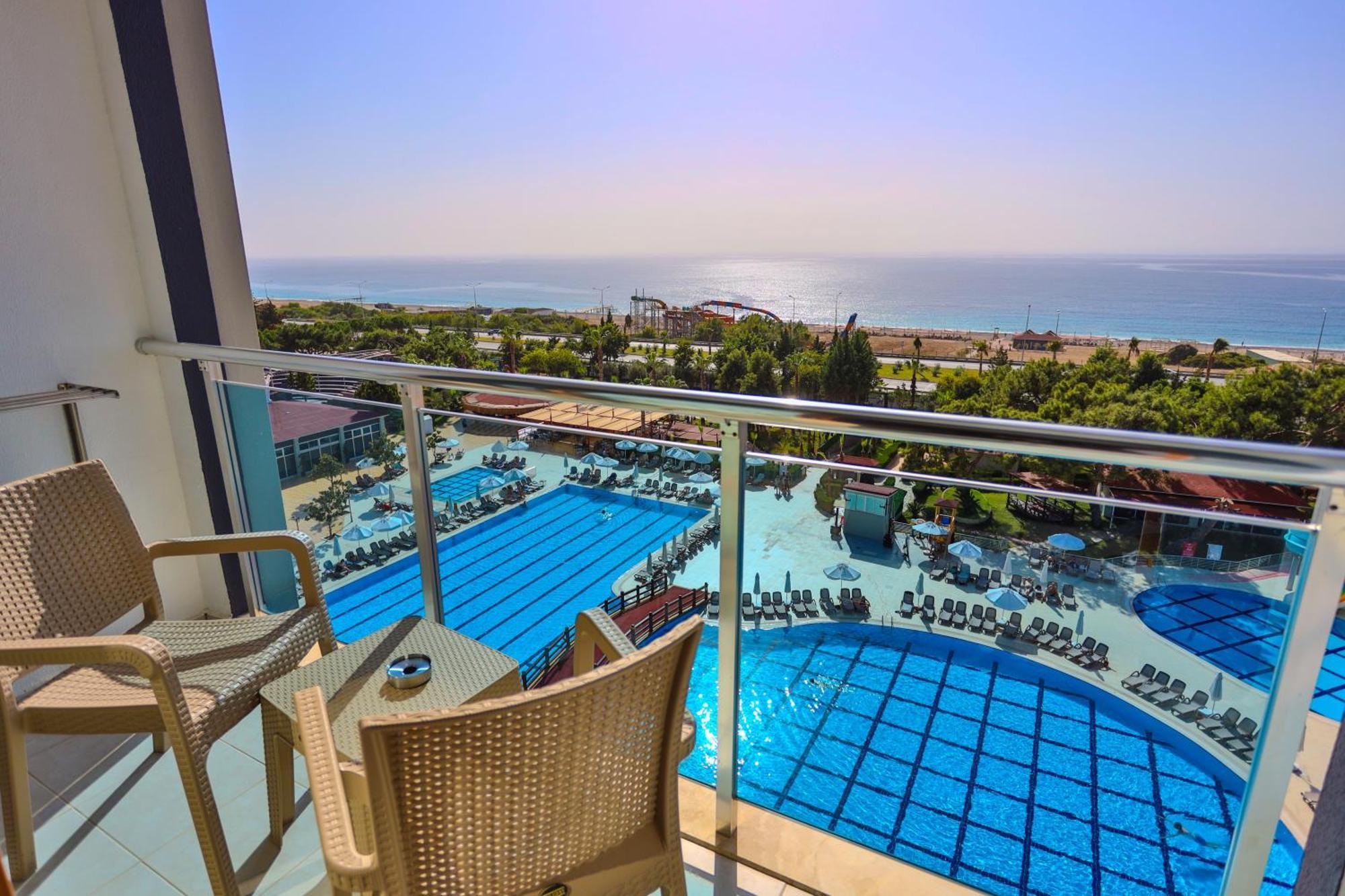 Casa Fora Beach Resort Cenger  Екстериор снимка